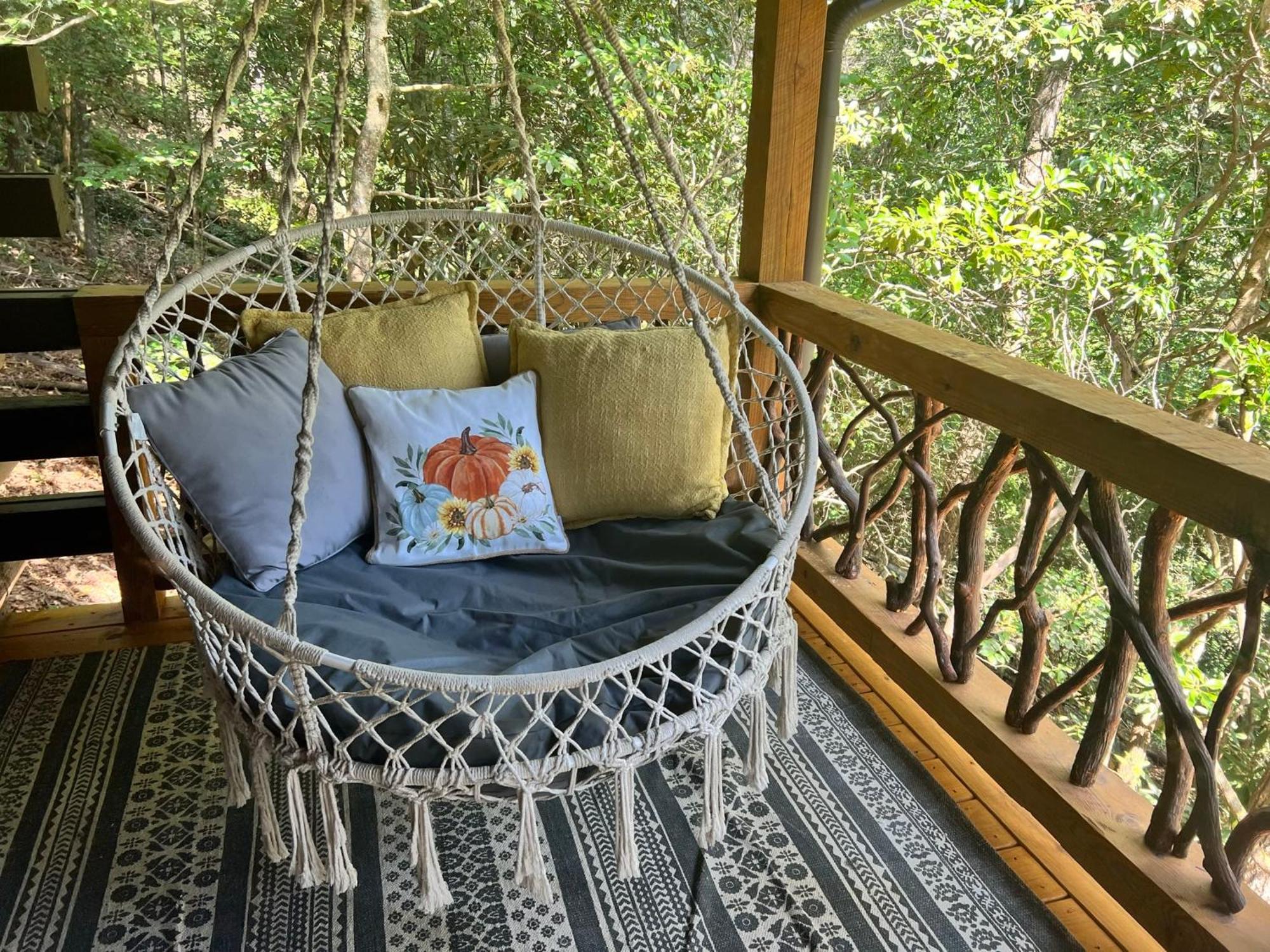 Log Cabin With Mountain View And Privacy Blue Ridge Extérieur photo